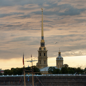 Небо над Петропавловской крепостью